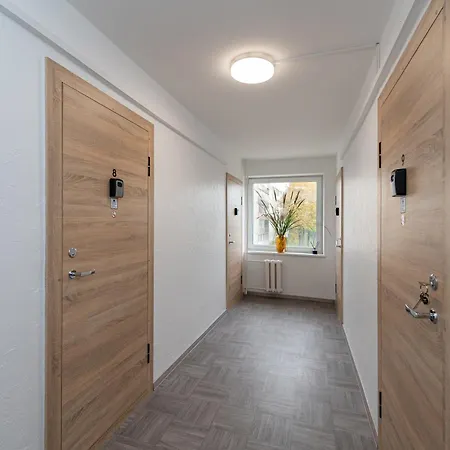 Pramones #4 By Poloaparments Apartment *